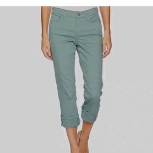NYDJ Dayla Wide Cuff Capri Jeans Calypso Green Size 10